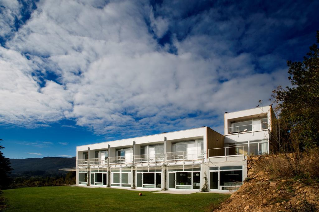 Hotel A Miranda Feas Exterior photo